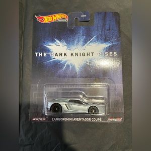 Hot Wheels Premium The Dark Knight Lamborghini Aventador Coupe
